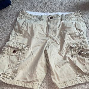 Hollister Tan Khaki Cargo Shorts
